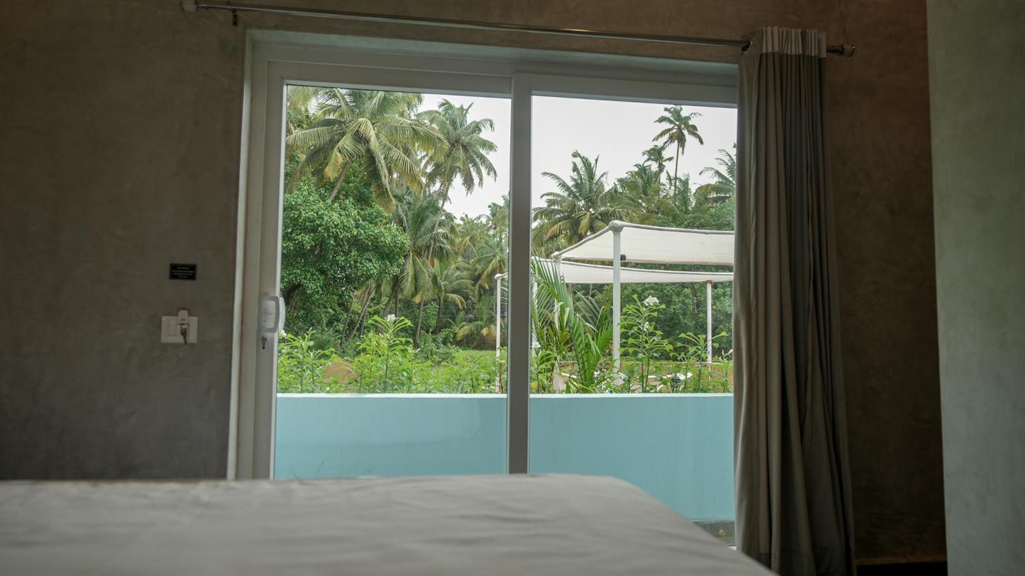 Whiteflower Resort Морджим Екстериор снимка