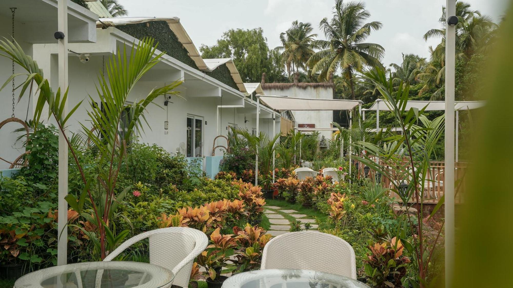 Whiteflower Resort Морджим Екстериор снимка