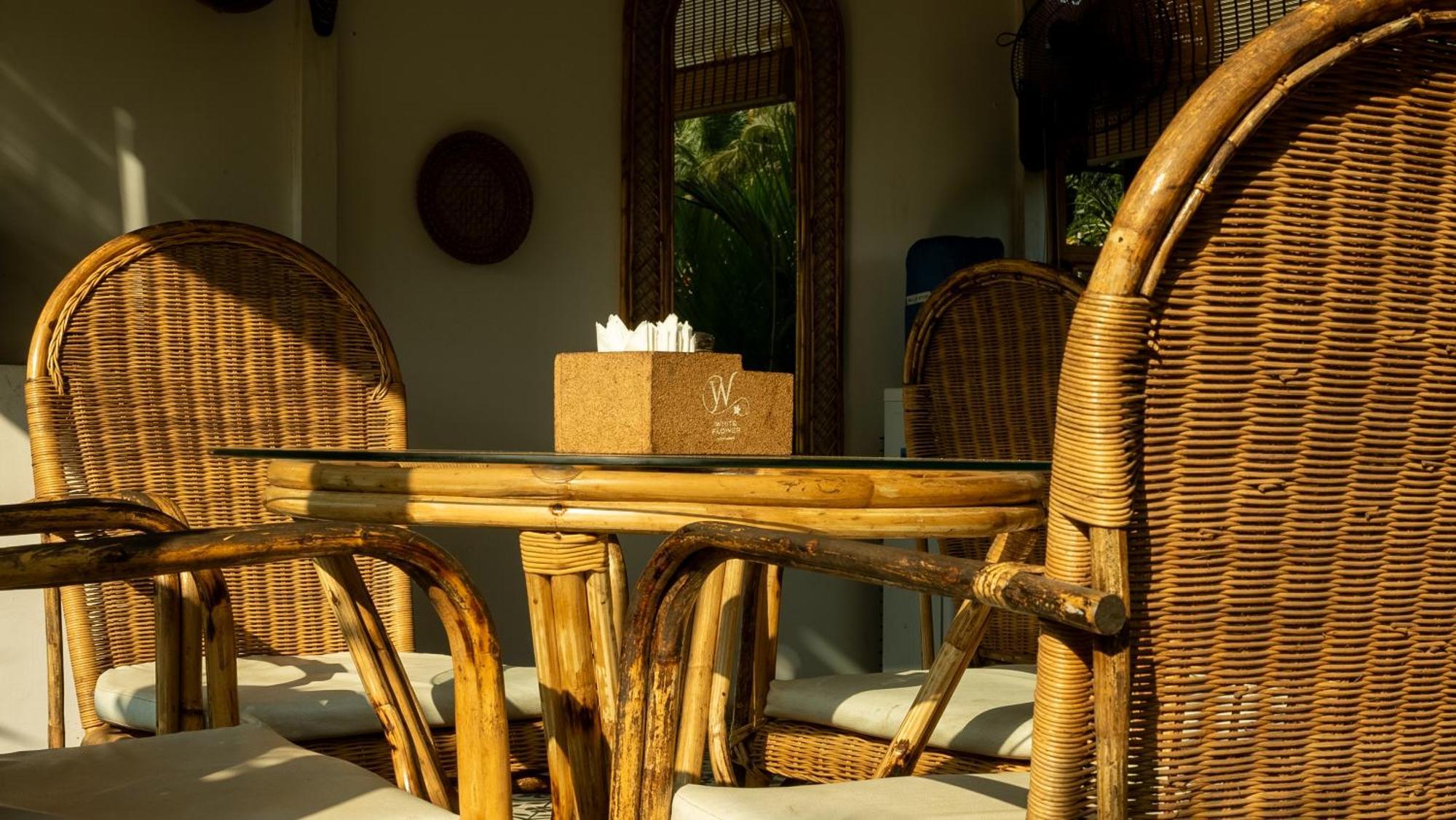 Whiteflower Resort Морджим Екстериор снимка